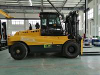 Вилочный погрузчик HNF160 Hyundai