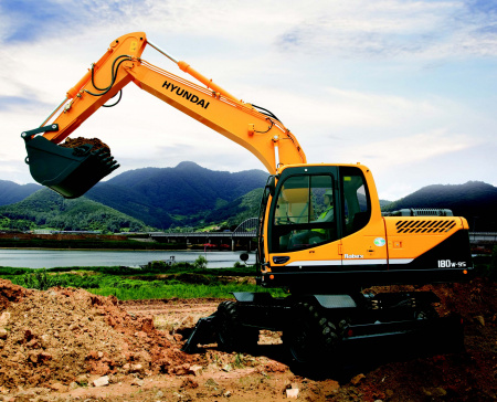 Колесный экскаватор Hyundai R180W-9S