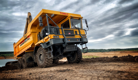 Внедорожный самосвал TL859