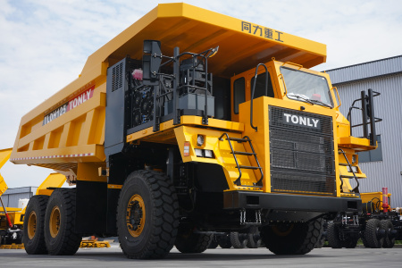 Карьерный самосвал TLDH135