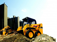 Мини-погрузчик Hyundai HSL850-7A